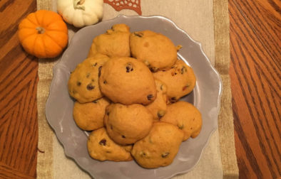 pumpkin-choc-cookies-above