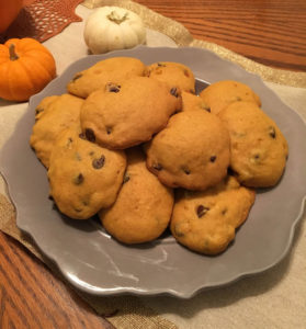 pumpkin-cookies-close