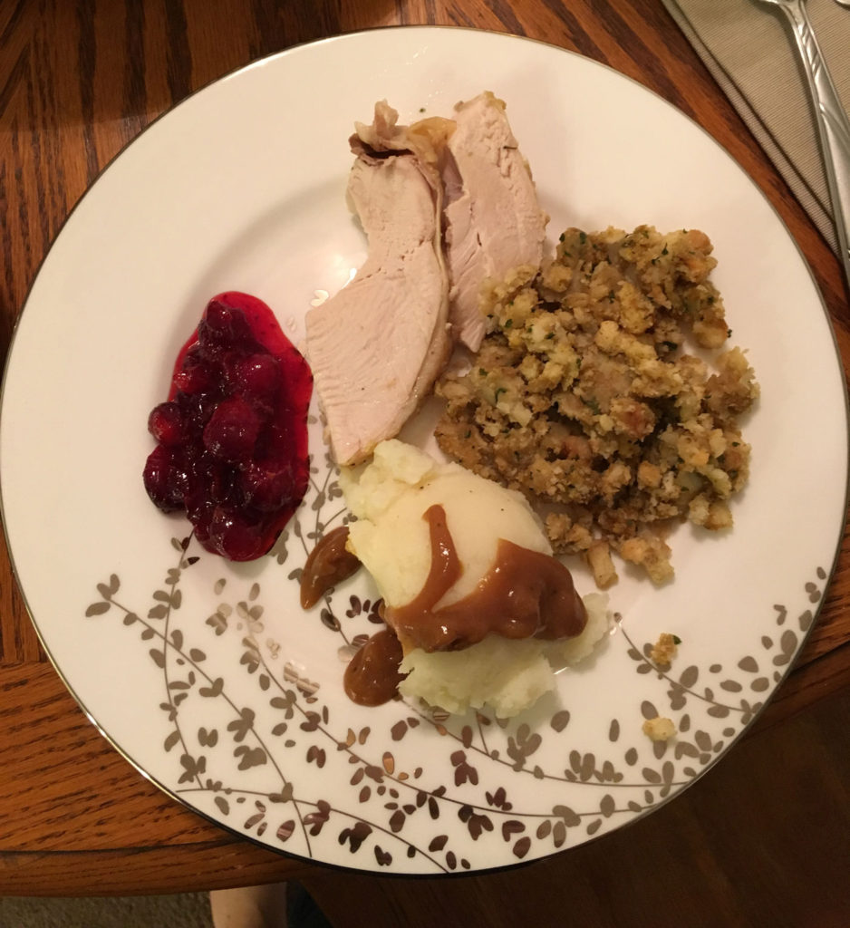 turkey-cran-potatoe-plate