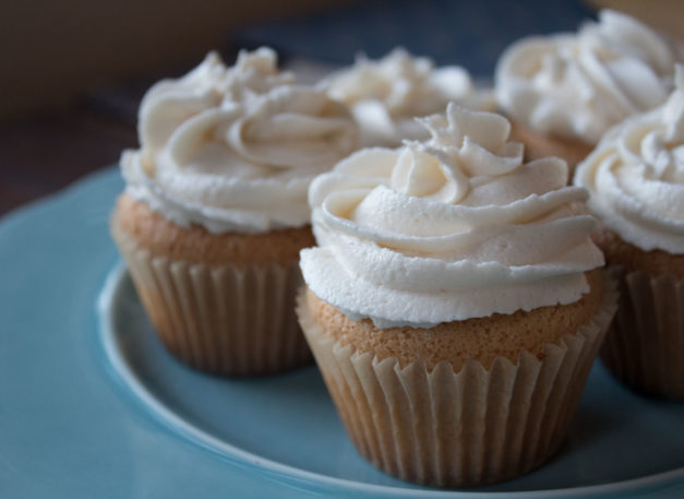 egg-free dairy-free vanilla cupcakes