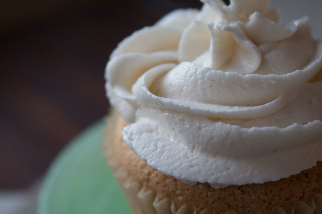 egg-free dairy-free vanilla cupcakes